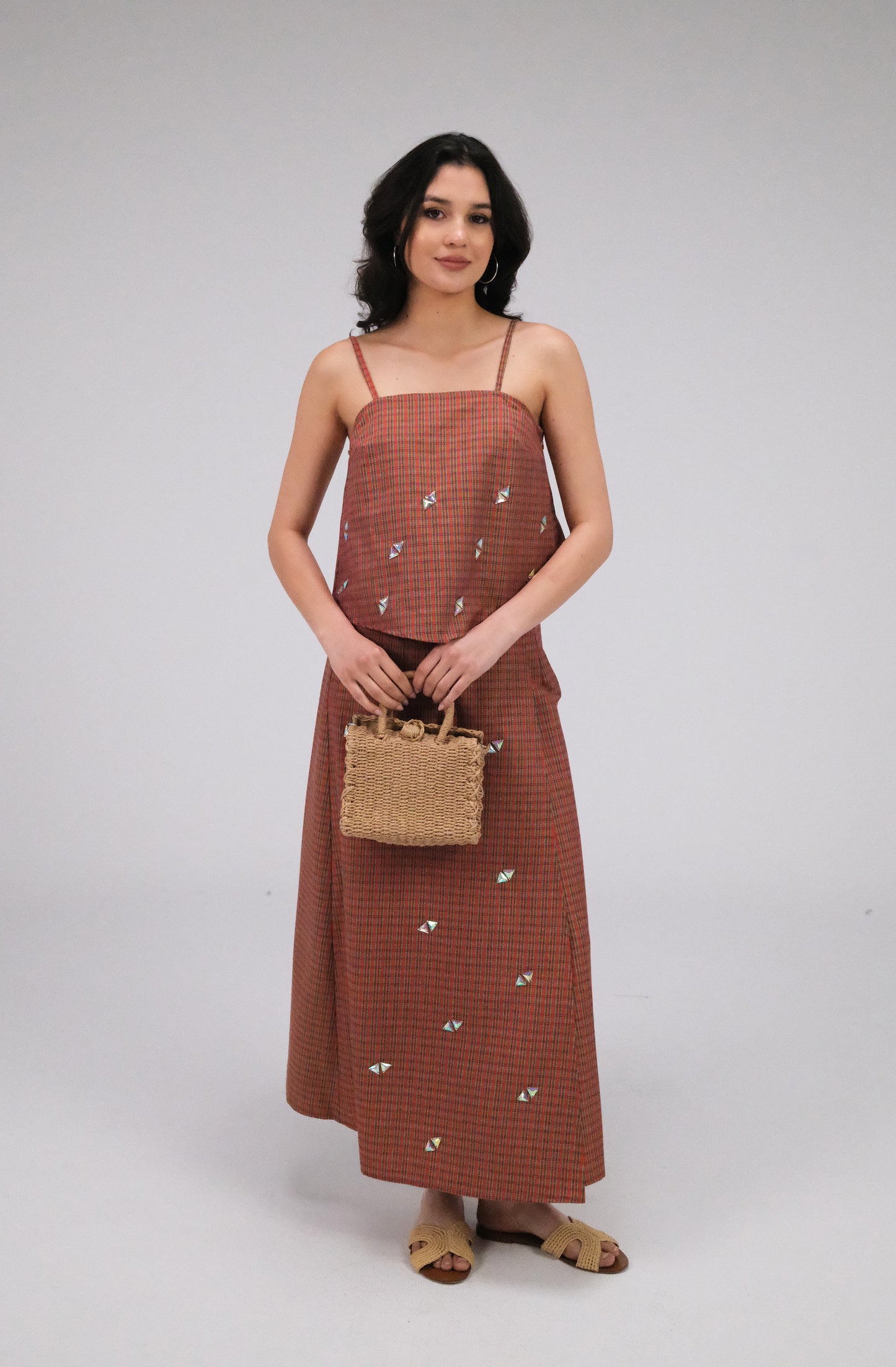 THE ORANGE SKIRT WITH TRIANGLE CRYSTALS