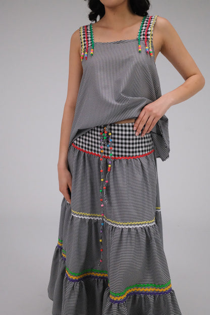 THE ZIGZAG GINGHAM TOP IN BLACK