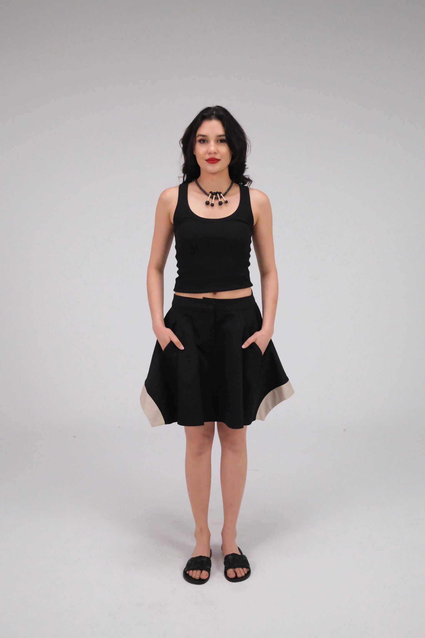 THE BLACK & WHITE MINI GABARDINE SKIRT