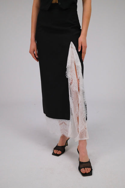 THE BLACK & WHITE PENCIL SKIRT