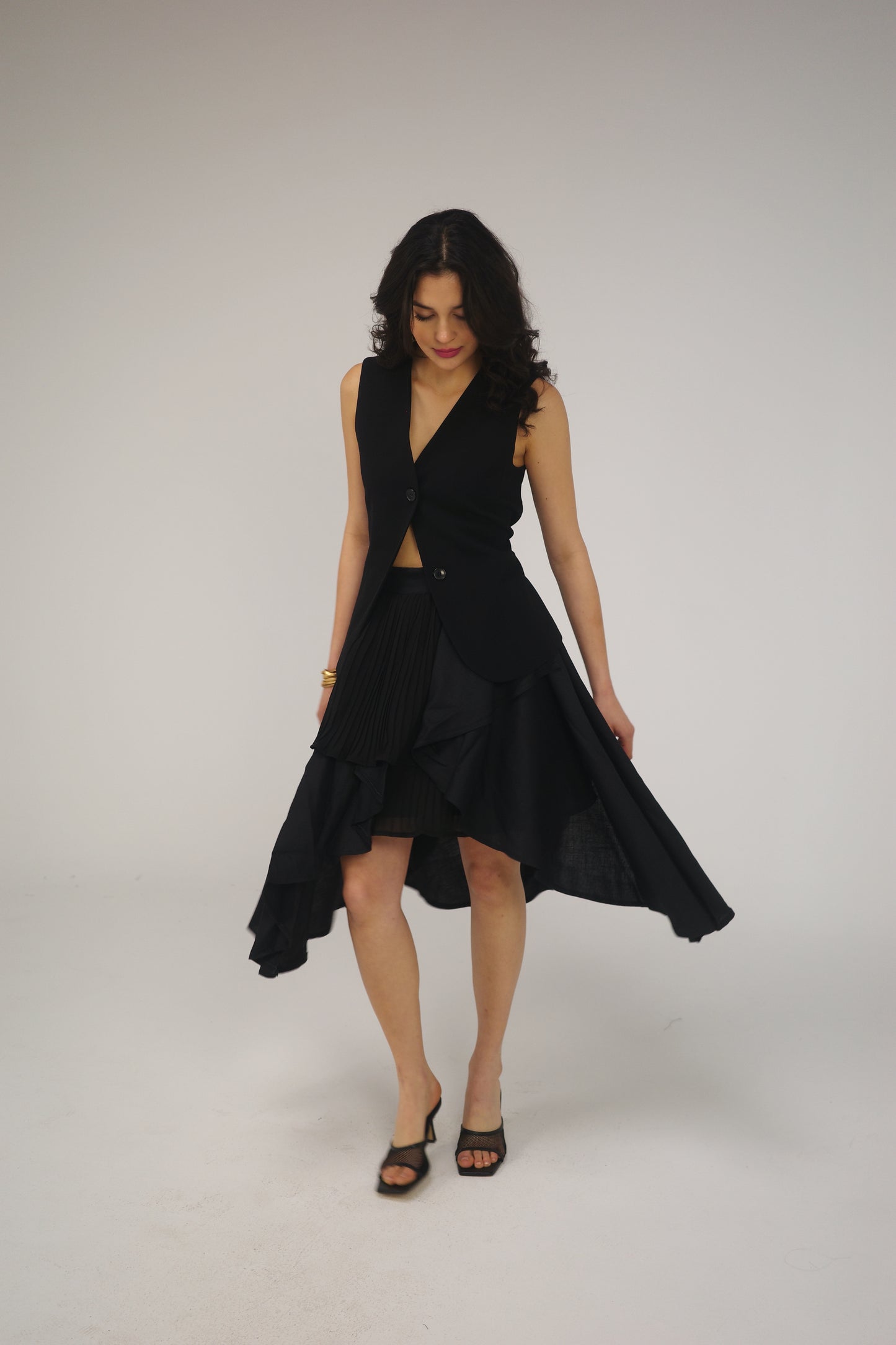 THE MULTI LAYERS SKIRT