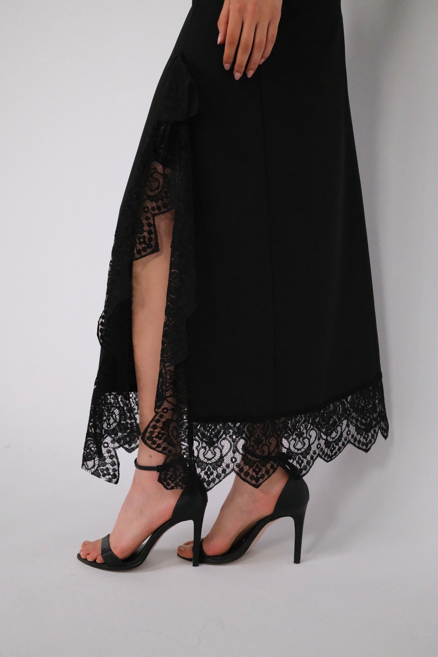 THE ALL BLACK PENCIL SKIRT