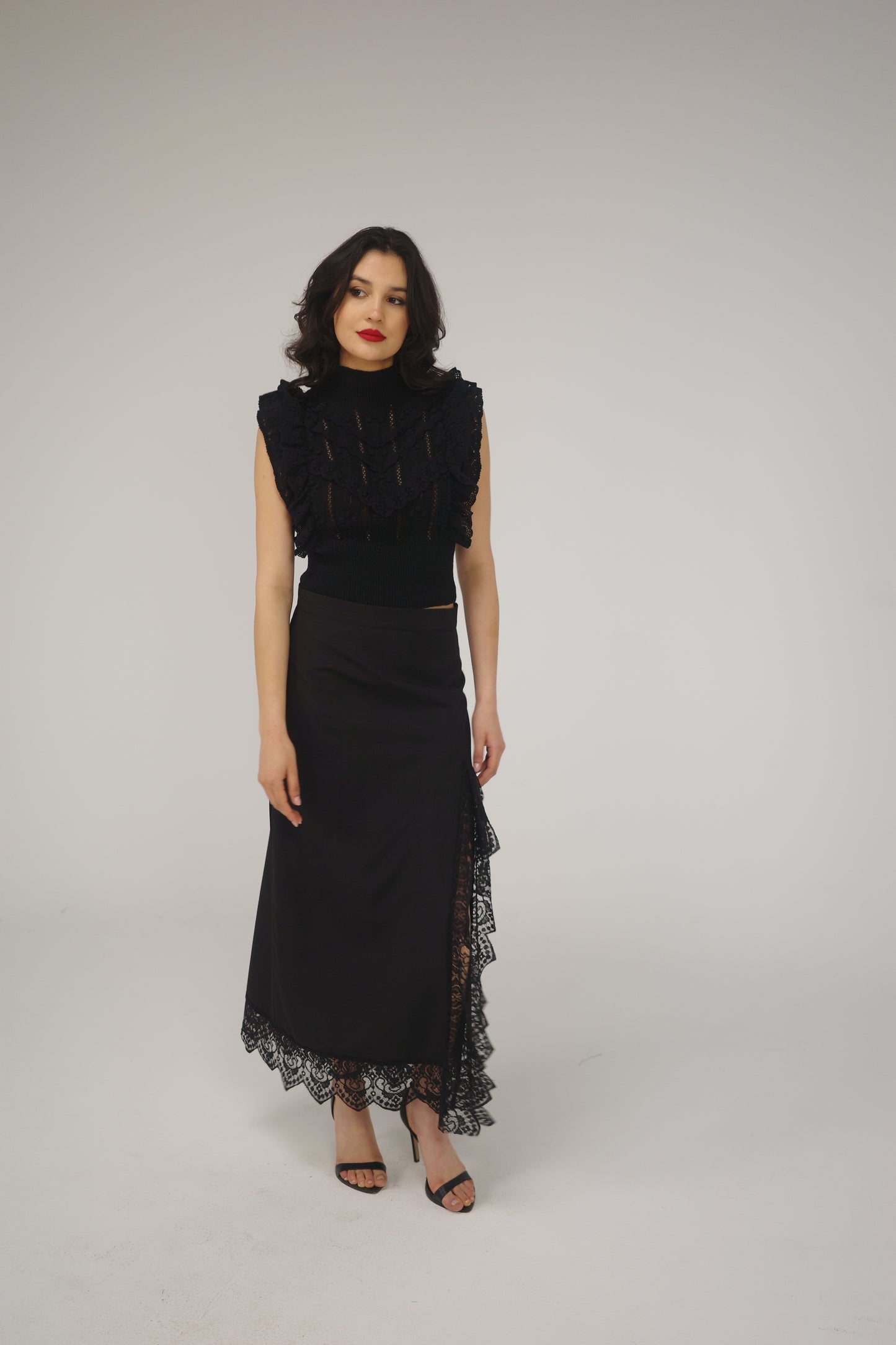 THE ALL BLACK PENCIL SKIRT